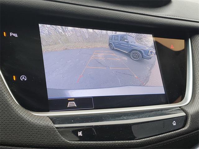 used 2022 Cadillac XT5 car, priced at $29,900