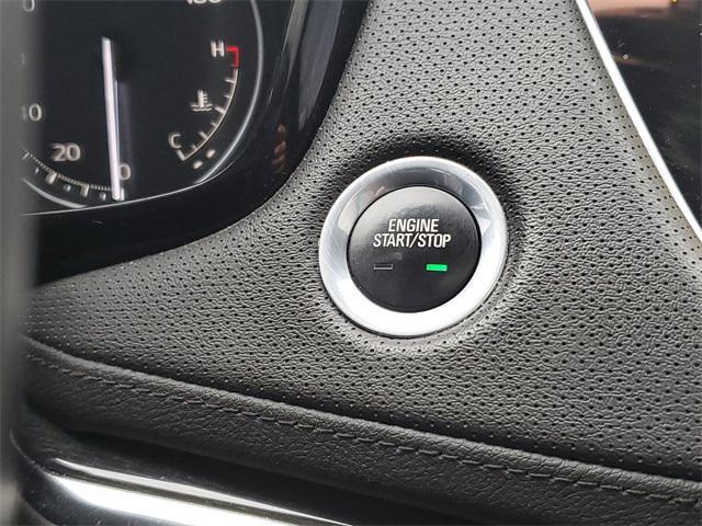 used 2022 Cadillac XT5 car, priced at $29,900