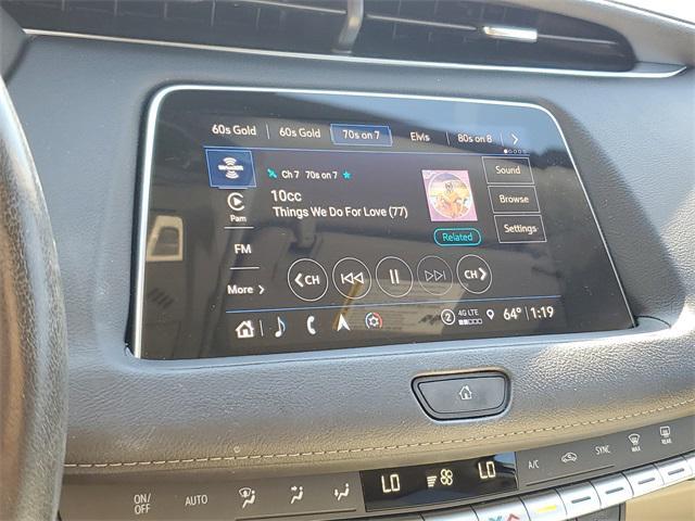 used 2022 Cadillac XT4 car, priced at $28,000