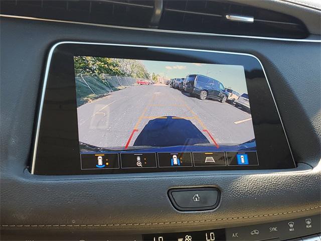 used 2022 Cadillac XT4 car, priced at $28,000