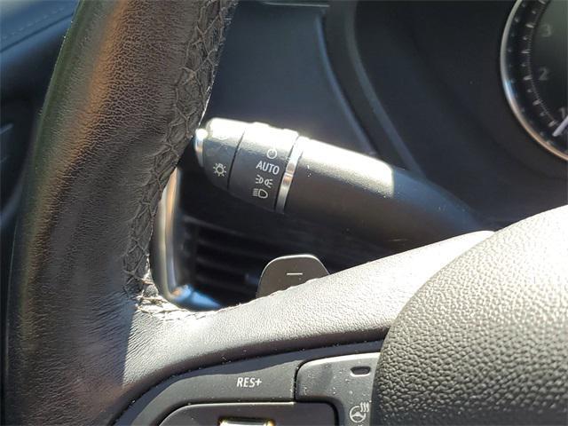 used 2022 Cadillac XT4 car, priced at $28,000