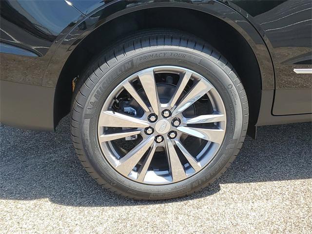 new 2025 Cadillac XT5 car, priced at $60,294