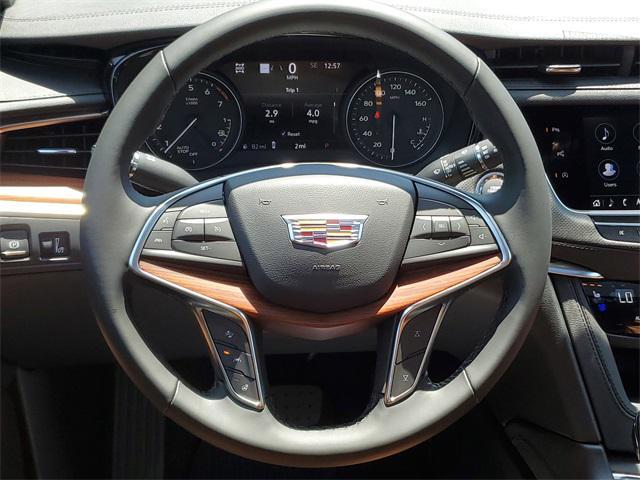 new 2025 Cadillac XT5 car, priced at $60,294