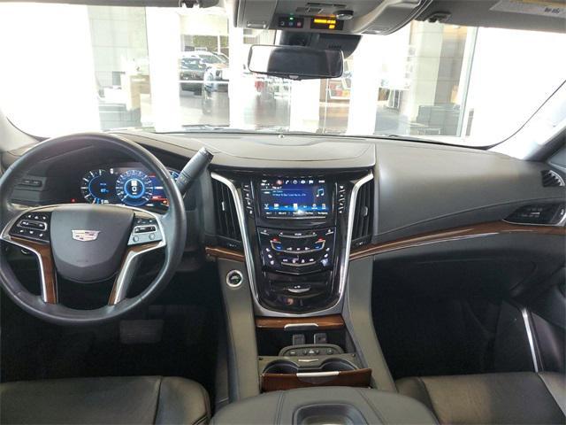 used 2020 Cadillac Escalade ESV car, priced at $53,918