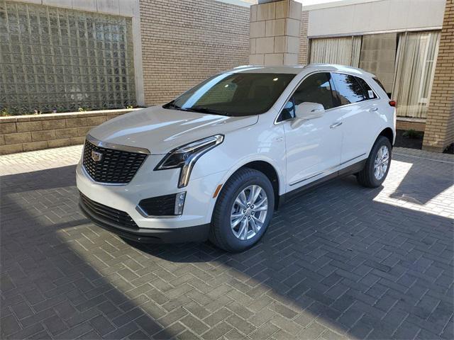 new 2025 Cadillac XT5 car, priced at $49,310