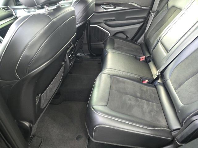 used 2022 Jeep Grand Cherokee car, priced at $33,875