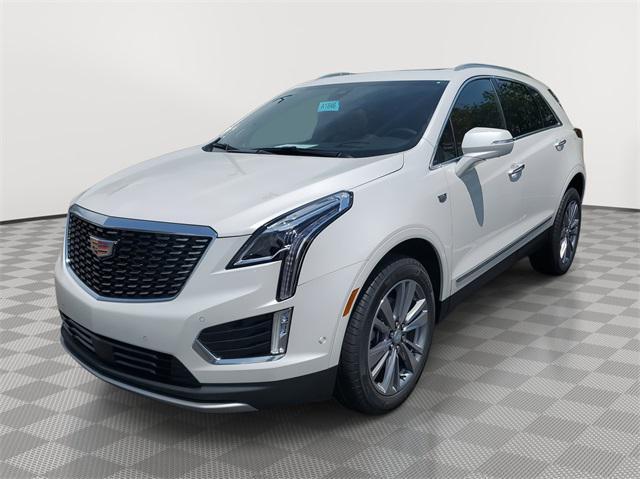 new 2025 Cadillac XT5 car, priced at $60,894