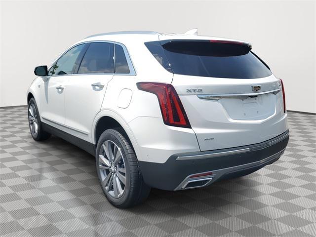 new 2025 Cadillac XT5 car, priced at $60,894