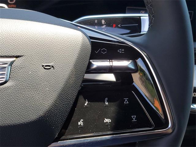new 2025 Cadillac OPTIQ car