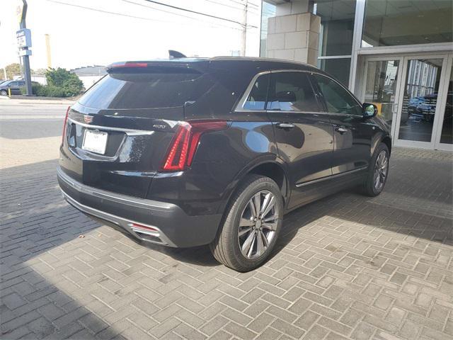 new 2025 Cadillac XT5 car, priced at $58,285