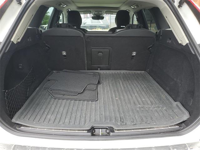 used 2022 Volvo XC60 car, priced at $33,000