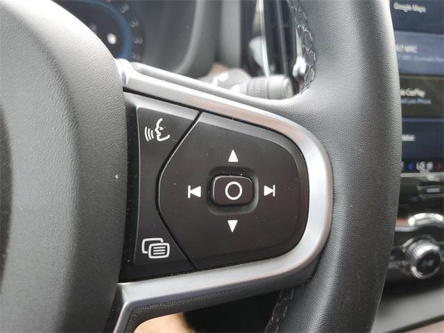 used 2022 Volvo XC60 car, priced at $33,000
