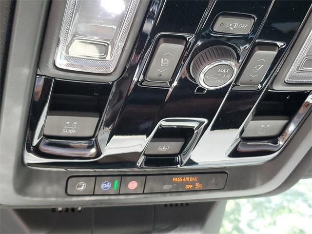 new 2025 Cadillac Escalade car, priced at $107,865