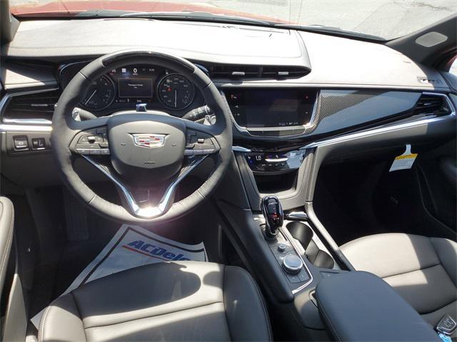 new 2025 Cadillac XT6 car, priced at $71,954
