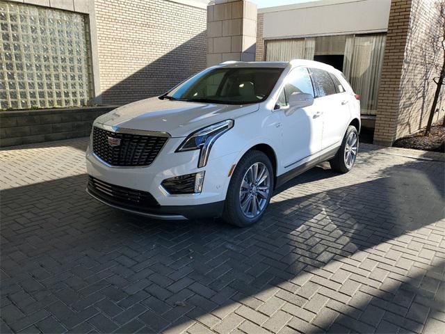 new 2025 Cadillac XT5 car, priced at $58,885