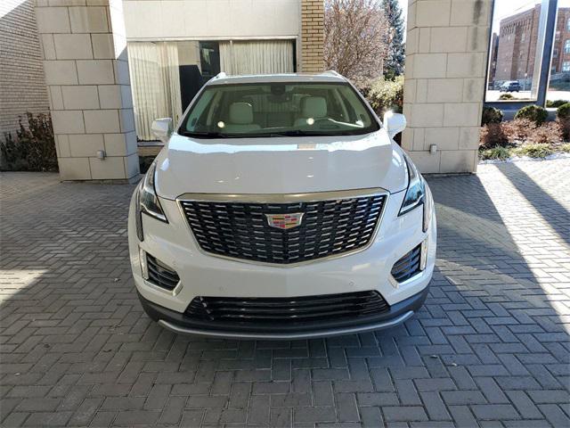 new 2025 Cadillac XT5 car, priced at $58,885