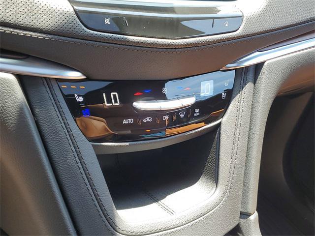 new 2025 Cadillac XT5 car, priced at $60,294