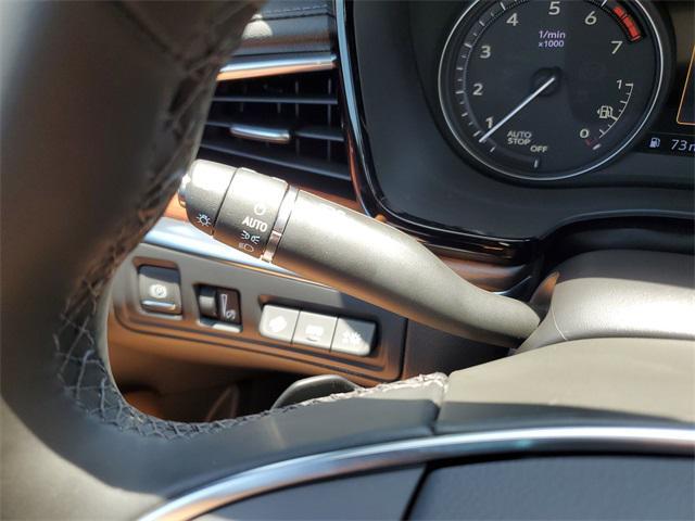 new 2025 Cadillac XT5 car, priced at $60,294