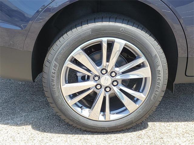 new 2025 Cadillac XT5 car, priced at $60,294