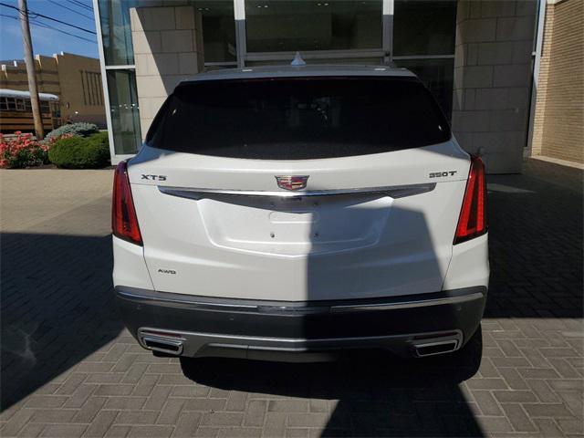 new 2024 Cadillac XT5 car, priced at $60,015