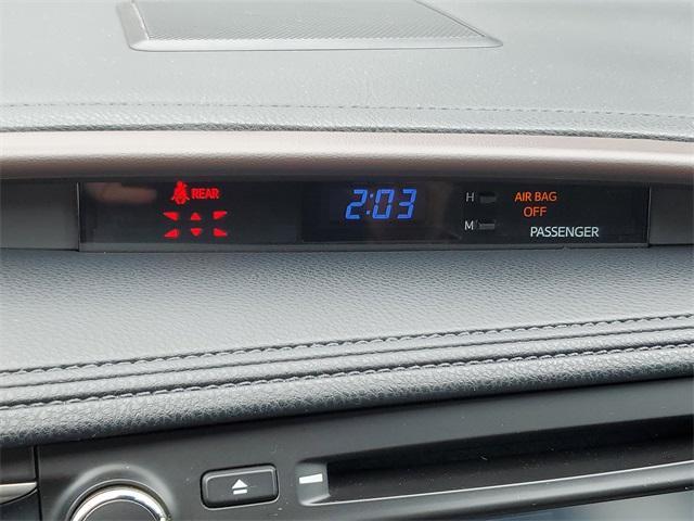 used 2017 Toyota Highlander car, priced at $21,100