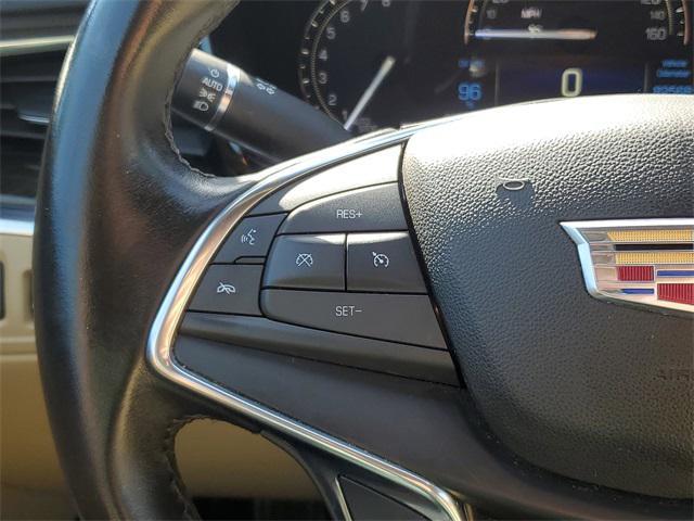 used 2018 Cadillac XT5 car, priced at $16,800