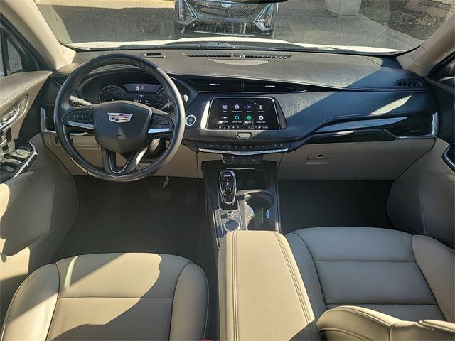 used 2022 Cadillac XT4 car, priced at $28,081