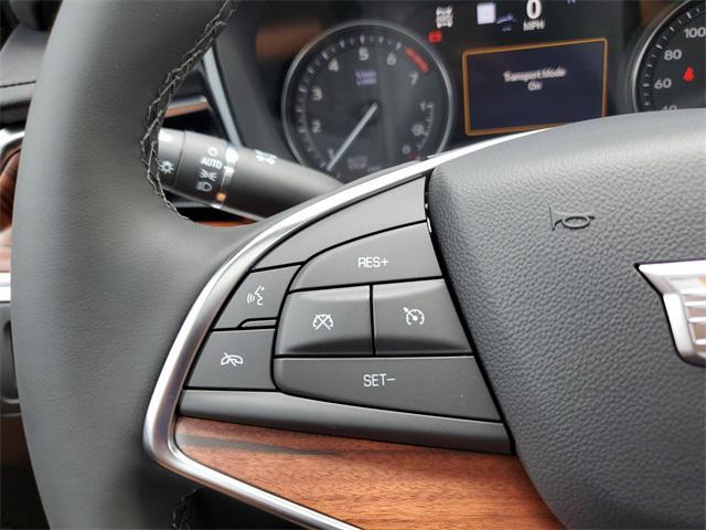 new 2025 Cadillac XT5 car, priced at $60,439