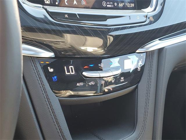 new 2025 Cadillac XT6 car, priced at $65,273