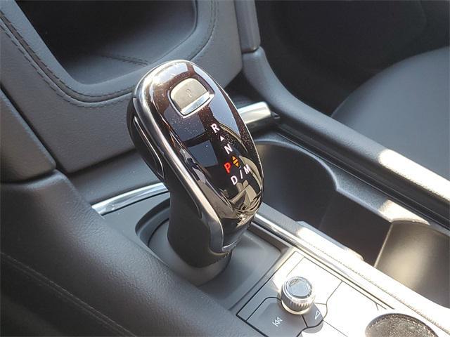 new 2025 Cadillac XT6 car, priced at $65,273