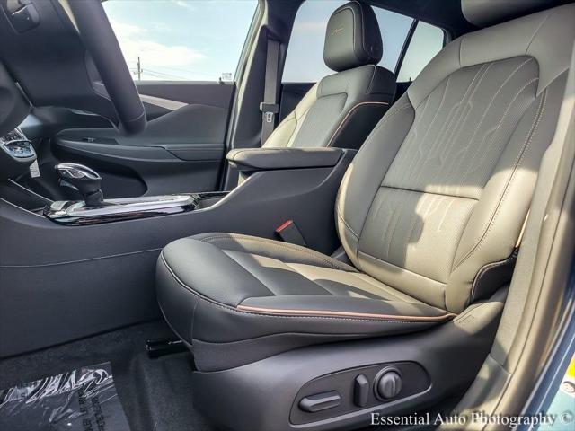 new 2025 Buick Envista car, priced at $31,146