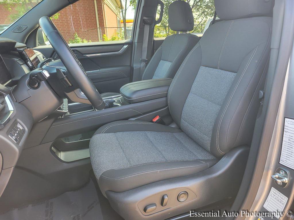 used 2025 GMC Acadia car, priced at $42,197