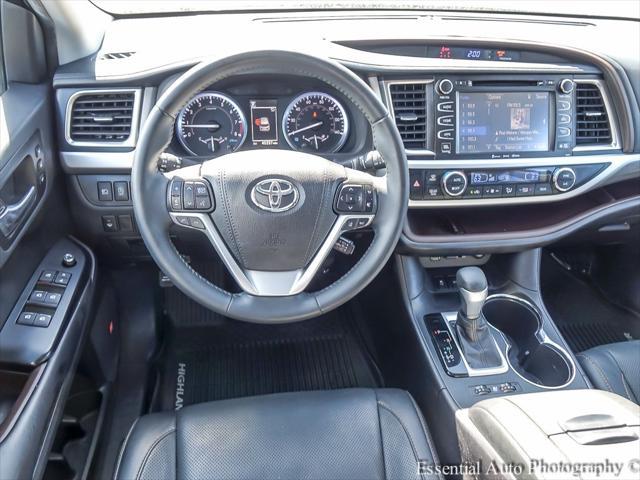 used 2019 Toyota Highlander car, priced at $29,995