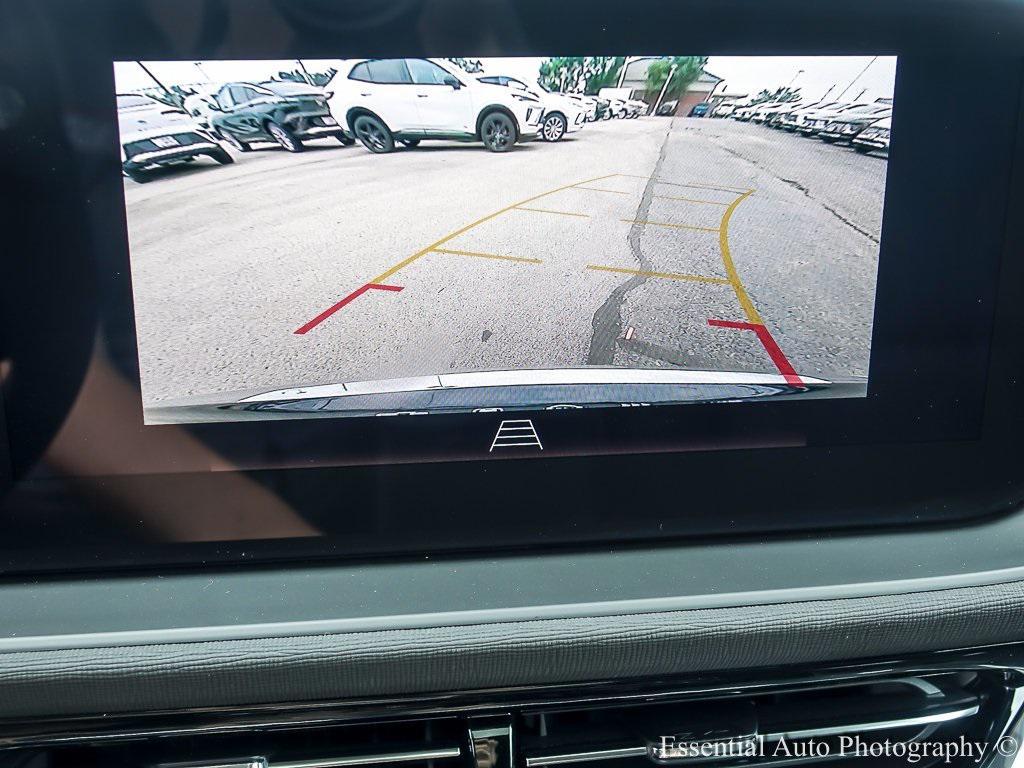 new 2025 Buick Envista car, priced at $27,700