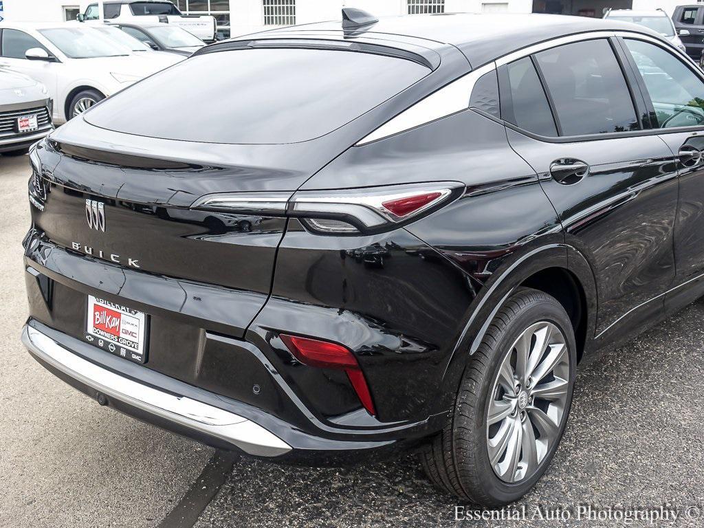 new 2025 Buick Envista car, priced at $27,700