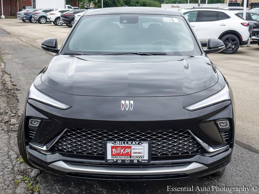 new 2025 Buick Envista car, priced at $27,700