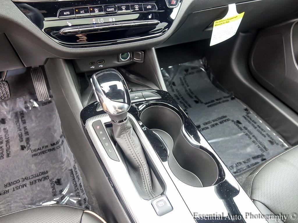 new 2025 Buick Envista car, priced at $27,700