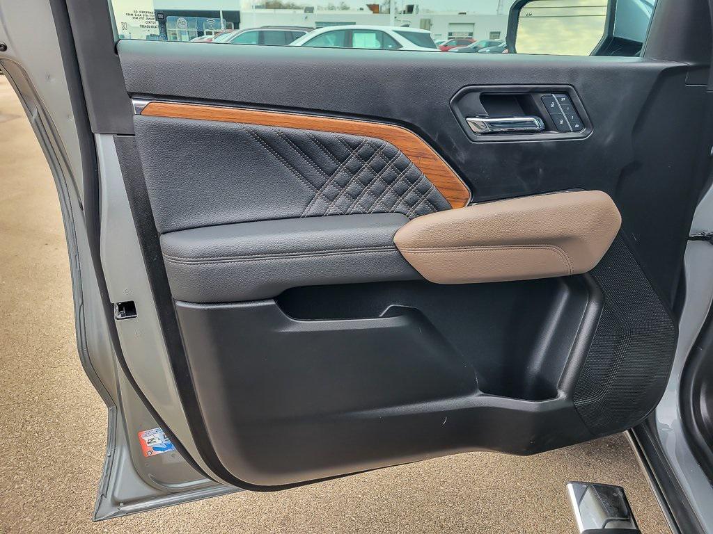 used 2024 GMC Canyon car, priced at $46,397