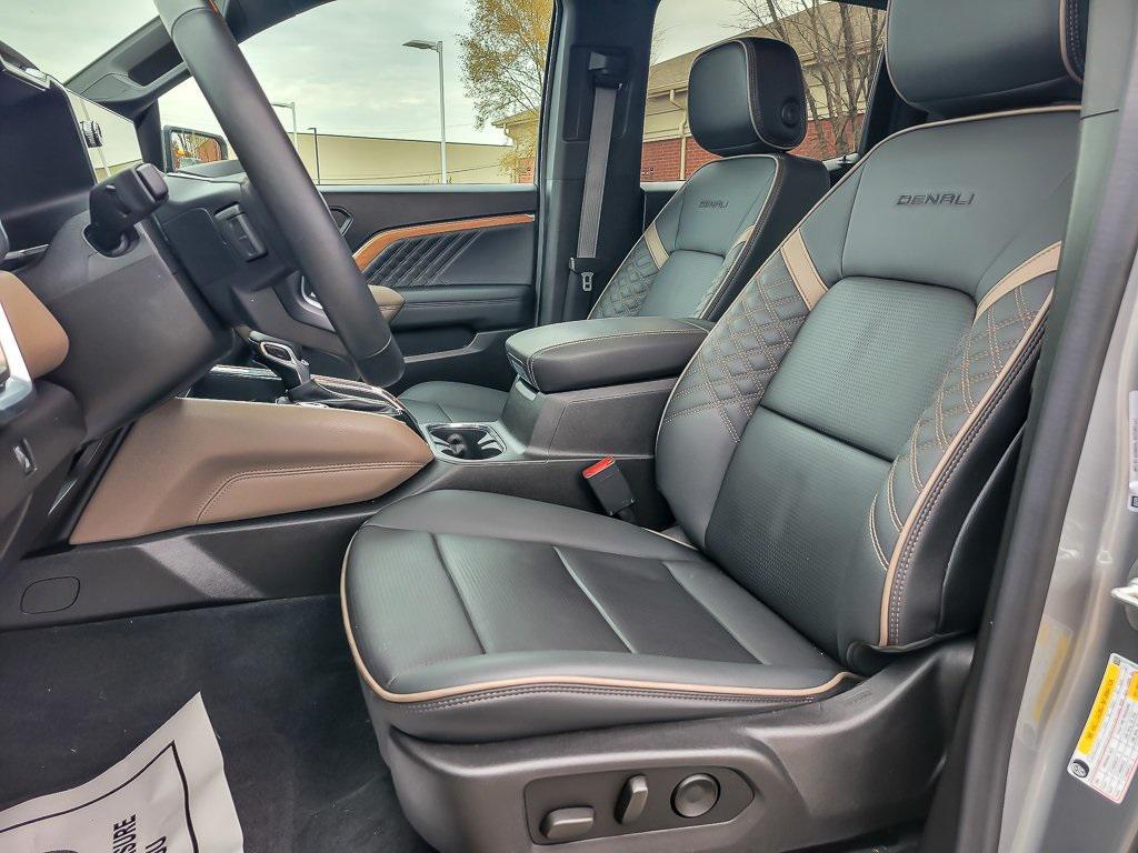 used 2024 GMC Canyon car, priced at $46,397