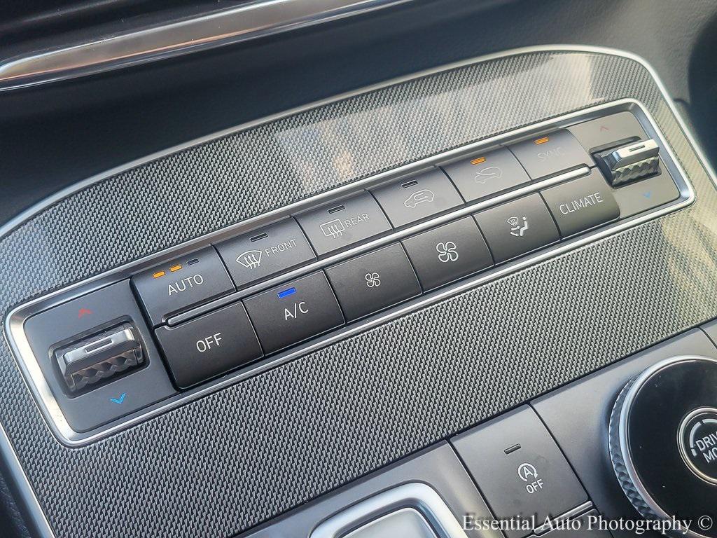 used 2021 Hyundai Santa Fe car, priced at $19,997