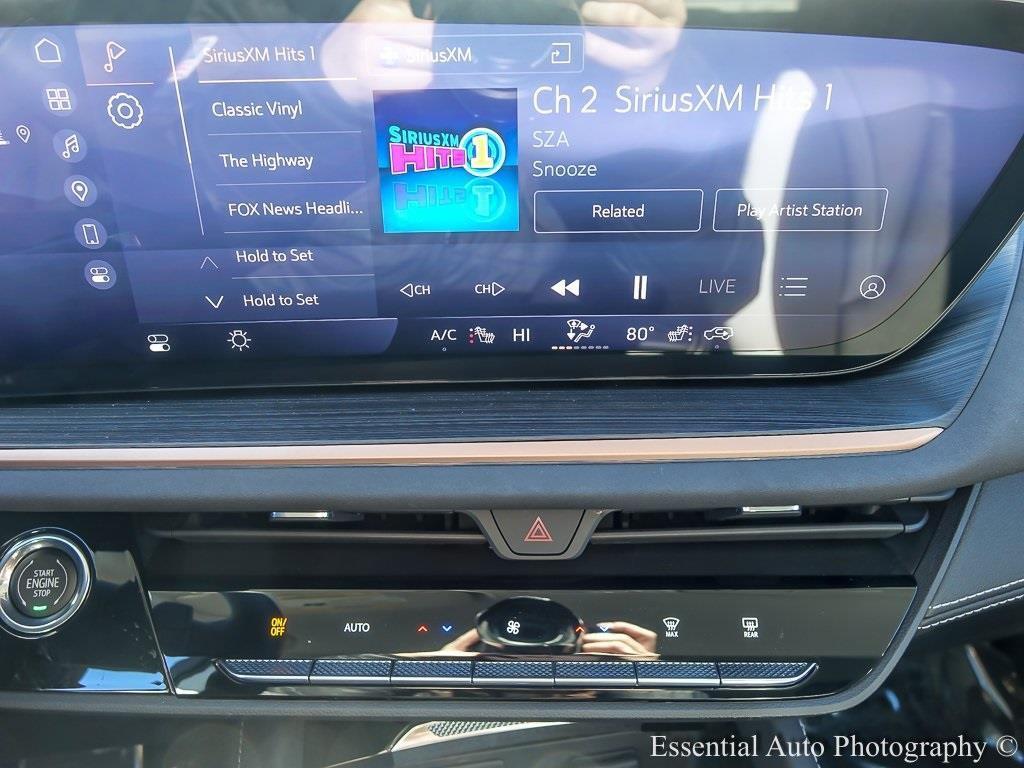 new 2025 Buick Envision car, priced at $37,400