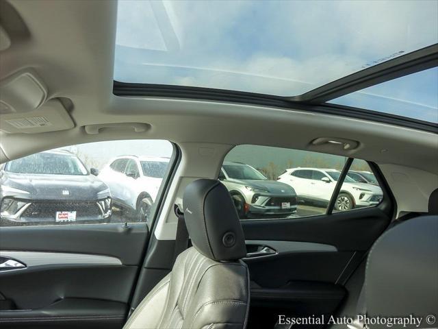 new 2025 Buick Envision car, priced at $45,604