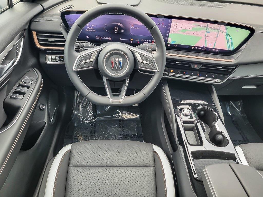 new 2025 Buick Envision car, priced at $39,995