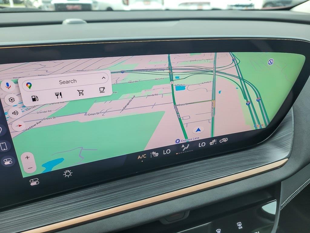 new 2025 Buick Envision car, priced at $39,995