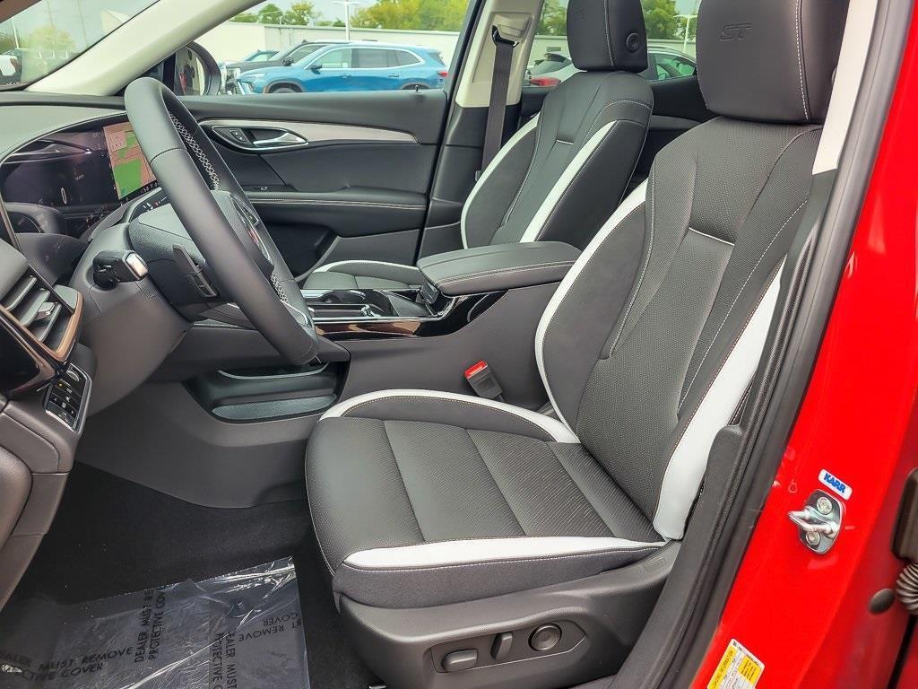 new 2025 Buick Envision car, priced at $39,995