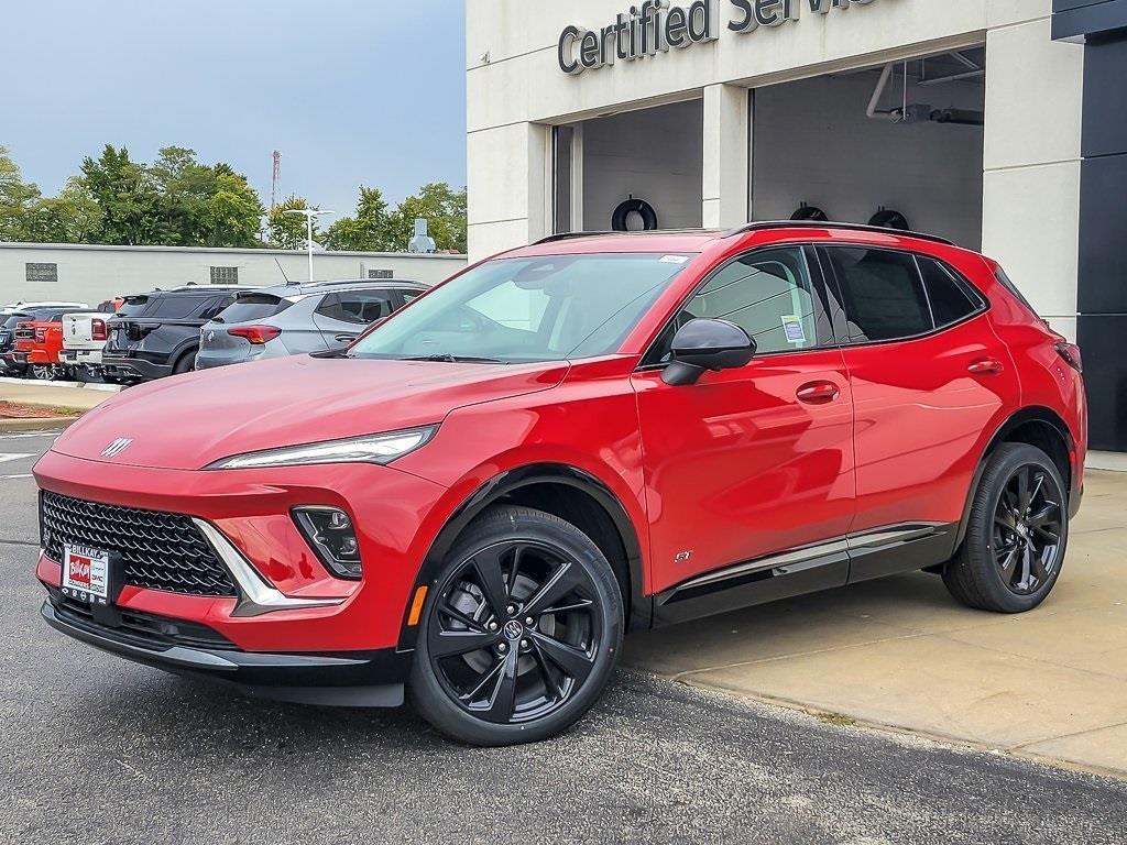 new 2025 Buick Envision car, priced at $39,995