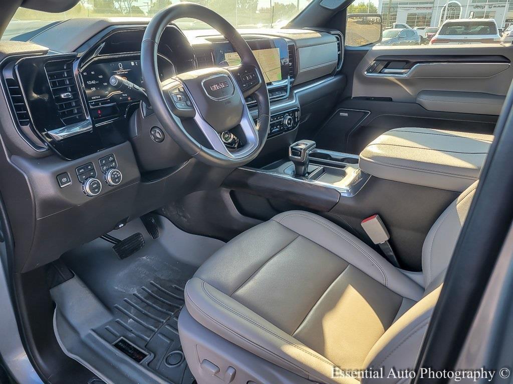 used 2023 GMC Sierra 1500 car, priced at $47,337