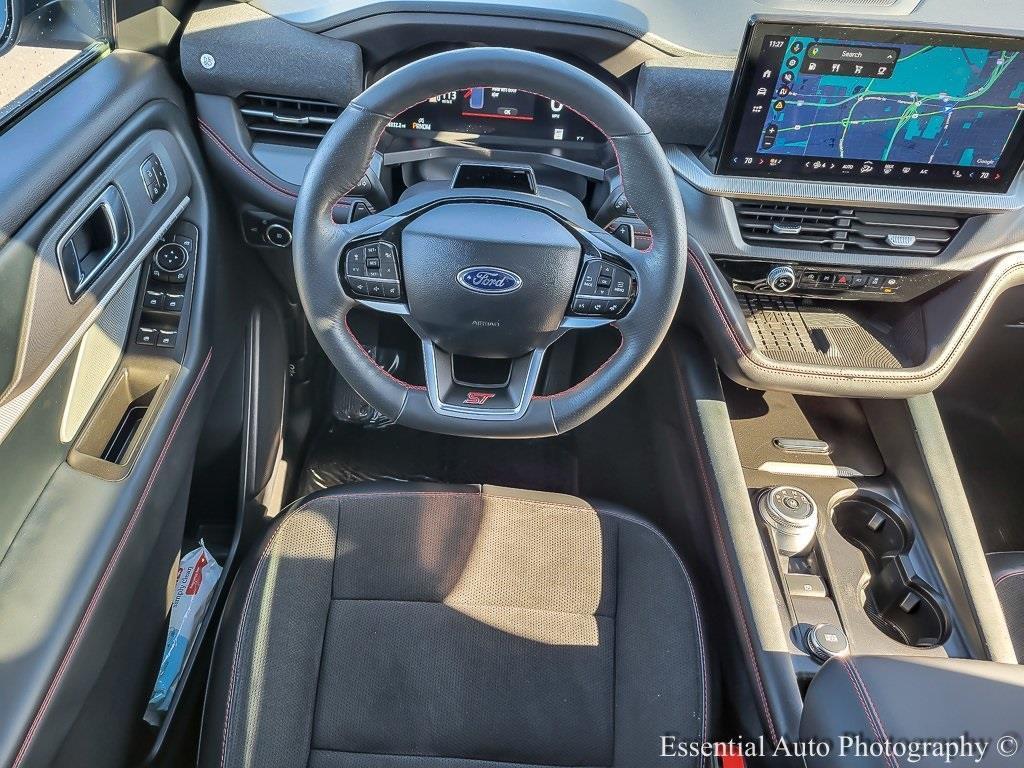 used 2025 Ford Explorer car, priced at $47,997