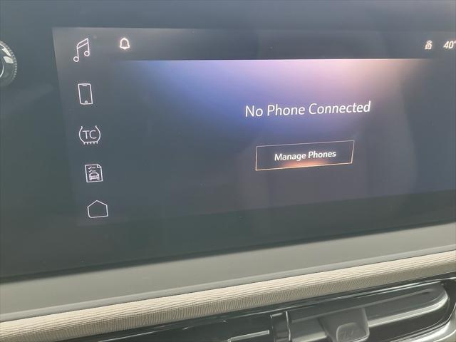 new 2025 Buick Envista car, priced at $30,360