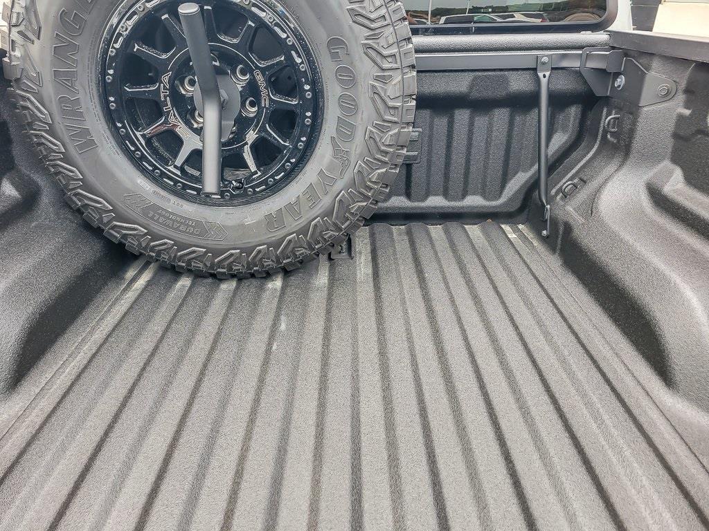 new 2025 GMC Canyon car, priced at $59,995